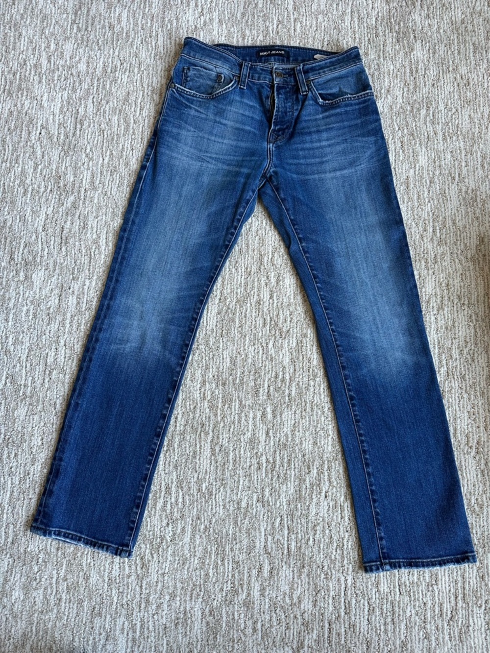 Mavi Men's Straight Jeans in Medium Blue Wash-Zach straight leg-30/30